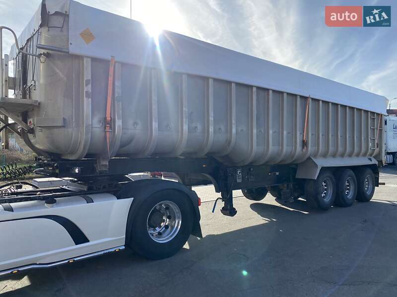 Самосвал полуприцеп Fruehauf LTD/WAD 2004 в Хмельницком