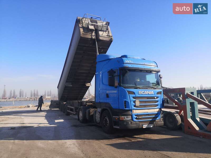 Зерновоз - полуприцеп Fruehauf LTD/WAD 2011 в Киеве