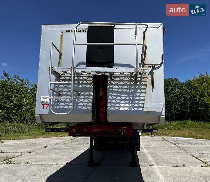 Самосвал полуприцеп Fruehauf LTD/WAD 2004 в Львове