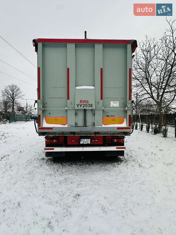 Самосвал полуприцеп Fruehauf LTD/WAD 2006 в Луцке