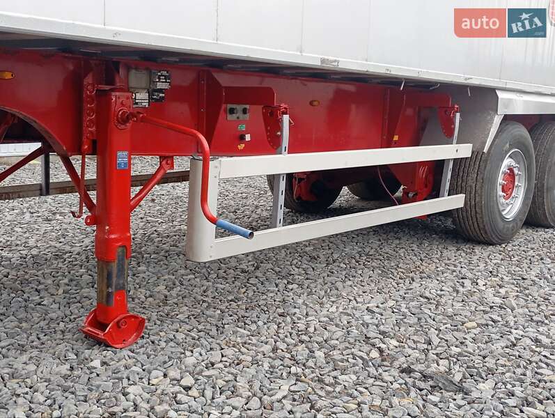 Зерновоз - полуприцеп Fruehauf LTD/WAD 2013 в Бучаче