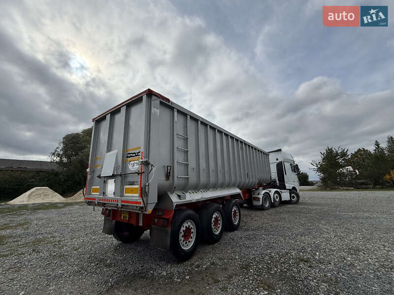 Самосвал полуприцеп Fruehauf LTD/WAD 2003 в Бучаче