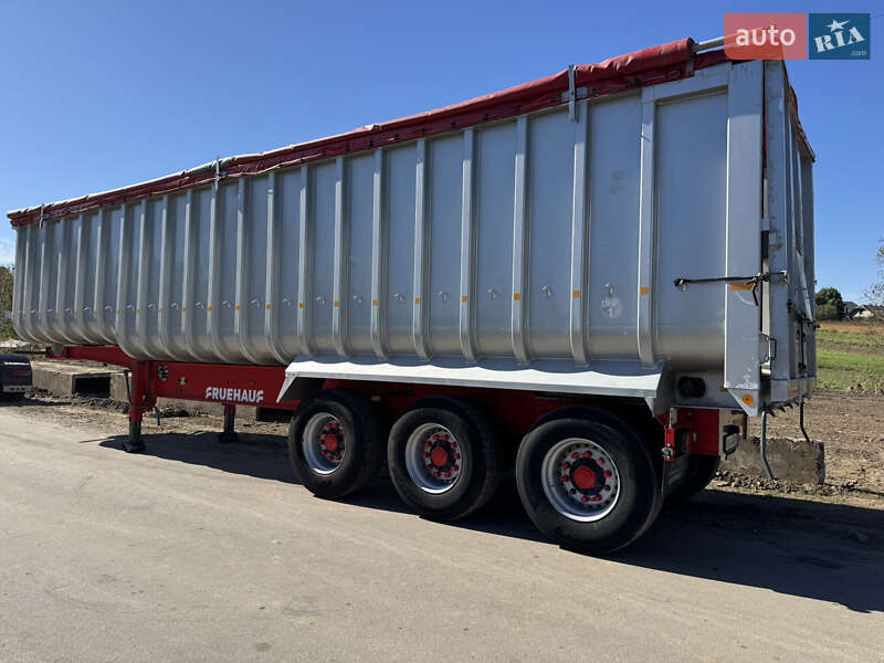 Зерновоз - напівпричіп Fruehauf LTD/WAD 2009 в Бучачі
