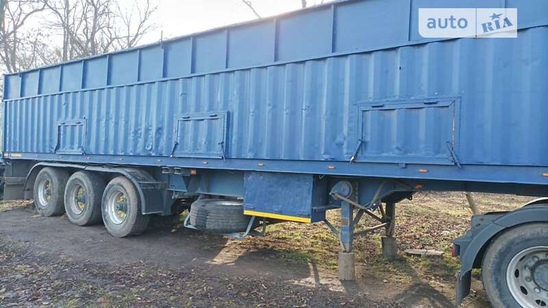Контейнеровоз полуприцеп Fruehauf Netam 1989 в Киеве