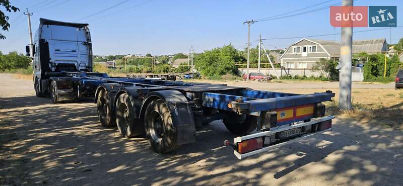 Контейнеровоз напівпричіп Fruehauf PJCTA3 1999 в Одесі