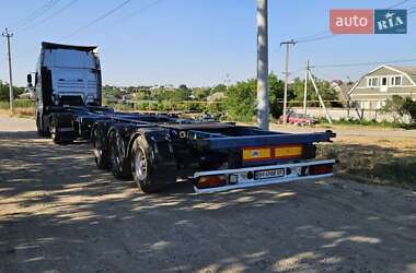 Контейнеровоз полуприцеп Fruehauf PJCTA3 1999 в 