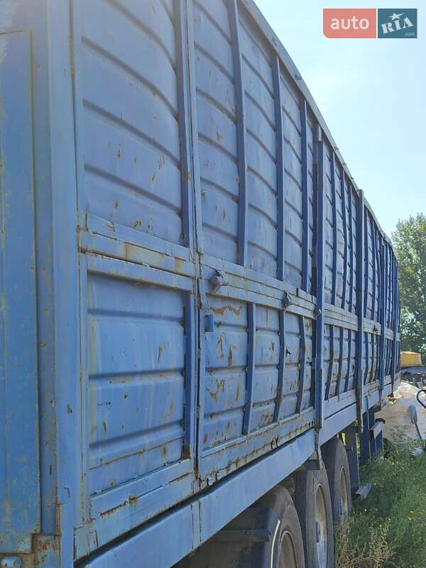 Бортовой полуприцеп Fruehauf ROR 1997 в Кременчуге
