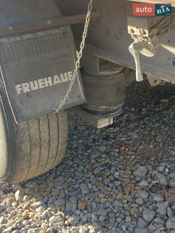 Контейнеровоз Fruehauf SAF 1987 в Одесі