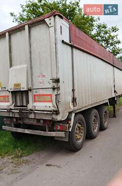Самосвал полуприцеп Fruehauf SDC 2009 в Днепре