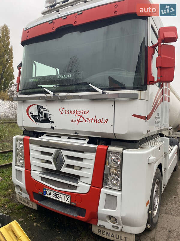 Цистерна полуприцеп Fruehauf SMB 1993 в Черкассах