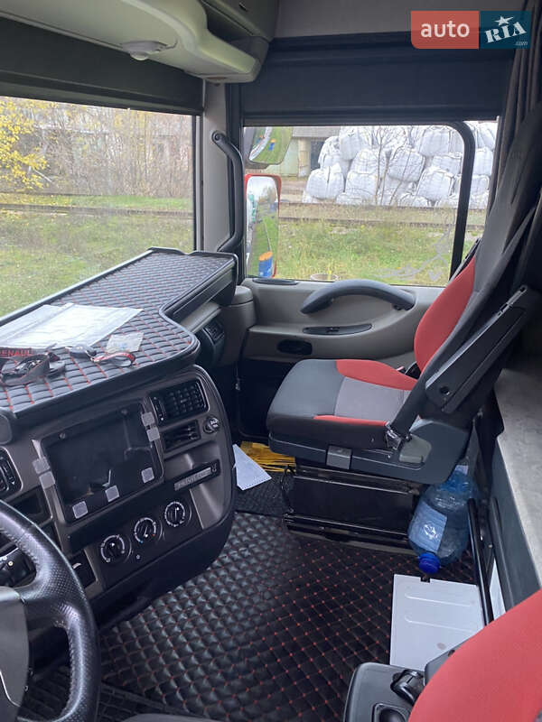 Цистерна полуприцеп Fruehauf SMB 1993 в Черкассах