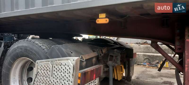Зерновоз - полуприцеп Fruehauf T34 1999 в Прилуках