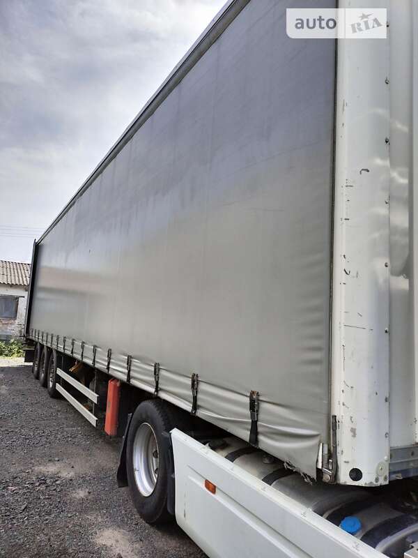 Тентованный борт (штора) - полуприцеп Fruehauf T38 2012 в 