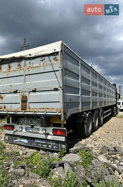 Зерновоз - напівпричіп Fruehauf T38 2009 в Вінниці