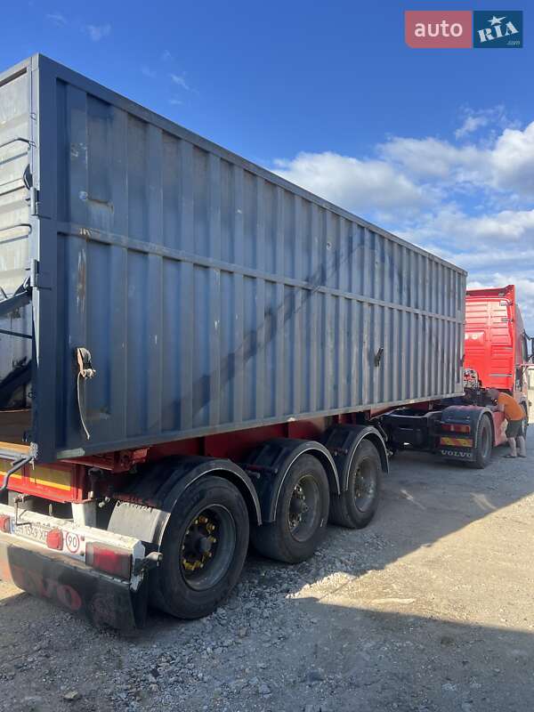 Самоскид напівпричіп Fruehauf T39 2003 в 