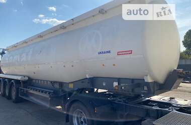 Цистерна полуприцеп Fruehauf TF34 1997 в Черкассах