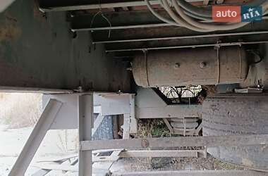 Бортовой полуприцеп Fruehauf TF34C1 1995 в 