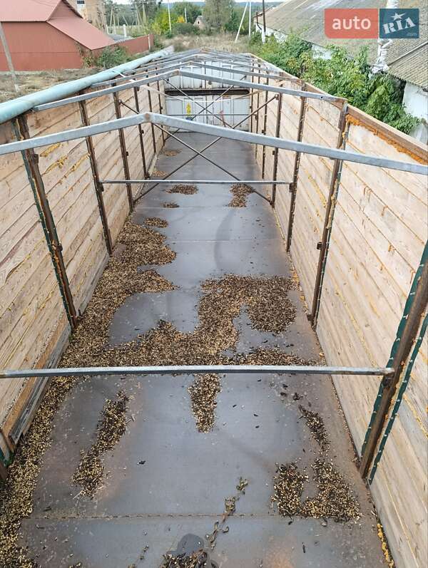 Бортовой полуприцеп Fruehauf TF34C1 1995 в Калиновке