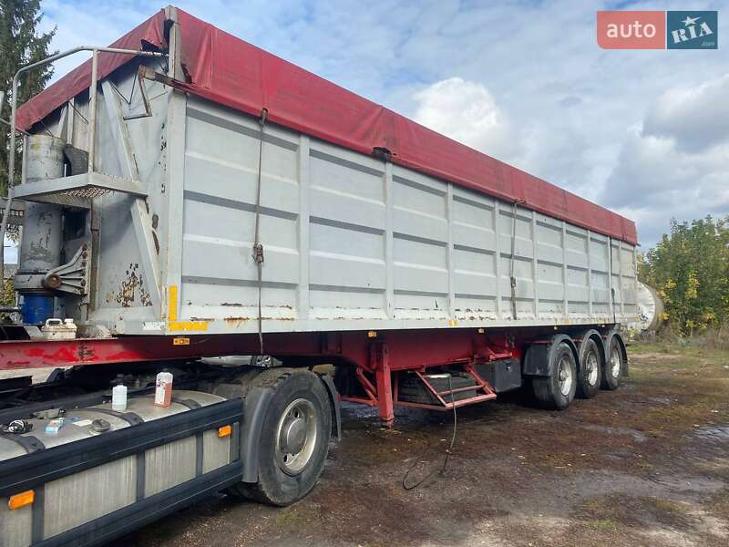 Зерновоз - полуприцеп Fruehauf TF34C1 1990 в Тетиеве