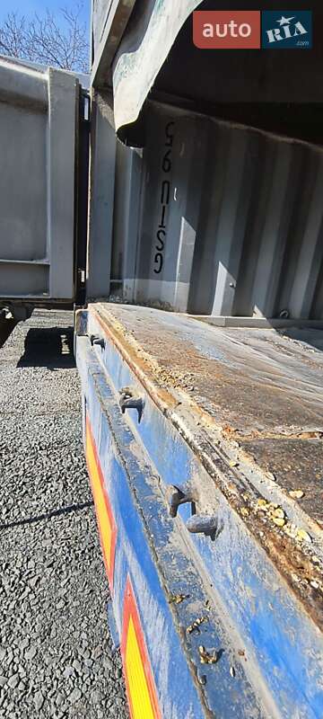 Зерновоз - полуприцеп Fruehauf TF34C1 1998 в Гайвороне