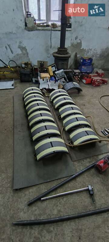 Зерновоз - полуприцеп Fruehauf TF34C1 1998 в Гайвороне