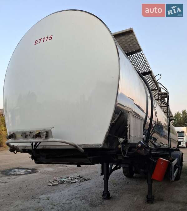 Цистерна полуприцеп Fruehauf TGNTA3 1999 в 