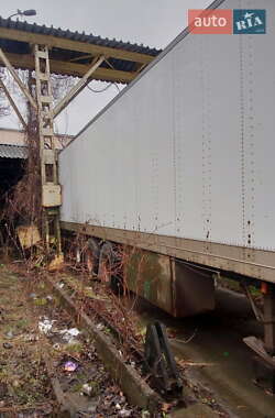 Фургон полуприцеп Fruehauf TGNTA3 1995 в 