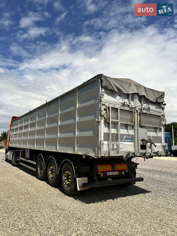 Fruehauf ТХ 2011
