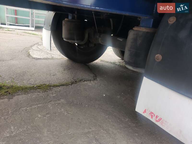 Фургон полуприцеп Fruehauf TX 34 2007 в Ровно