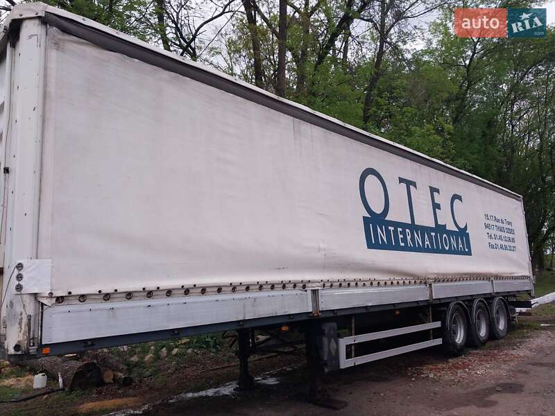 Тентований борт (штора) - напівпричіп Fruehauf TX 34 2006 в 