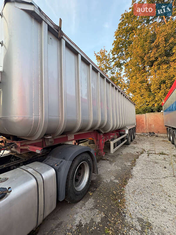 Зерновоз - полуприцеп Fruehauf TX 34 2013 в 