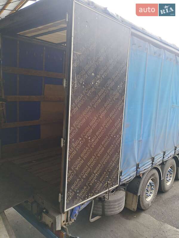 Бортовий напівпричіп Fruehauf TX 34C 2008 в Києві