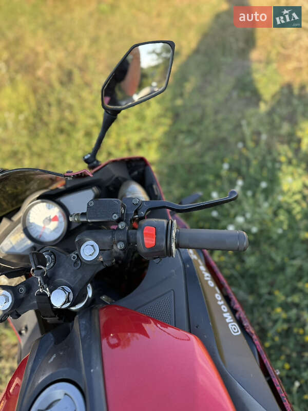 Спортбайк G-max 250 Raiser 2012 в Борисполі фото 12 Спортбайк G-max 250 Raiser 2012 в Борисполі
