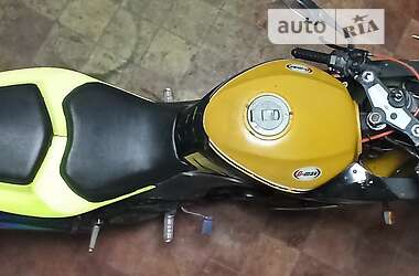 Мотоцикл Спорт-туризм G-max G-max 2014 в 