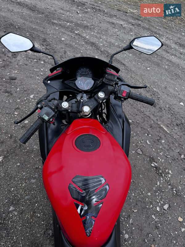 Спортбайк G-max Racer 2014 в Торчине