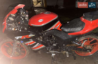 Макси-скутер G-max Racer 2012 в Бурштыне