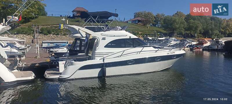 Моторна яхта Galeon 330 2007 в Чернівцях