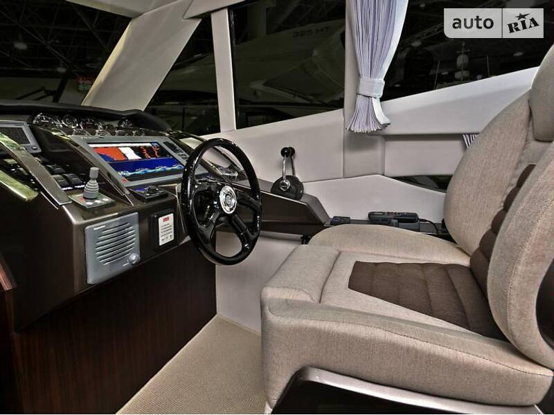 Моторная яхта Galeon 340 2010 в Черновцах