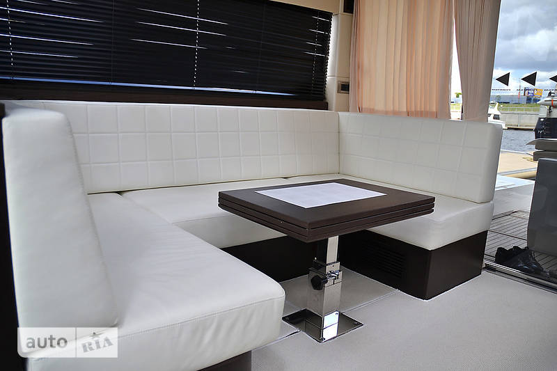Моторная яхта Galeon 430 2012 в Киеве