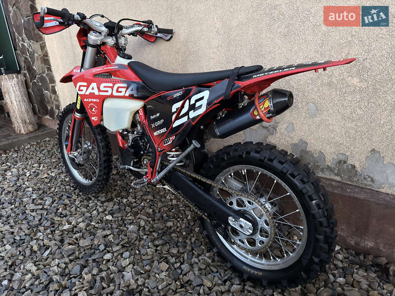 Мотоцикл Внедорожный (Enduro) Gas Gas EC 2023 в Ивано-Франковске фото 3 Мотоцикл Внедорожный (Enduro) Gas Gas EC 2023 в Ивано-Франковске