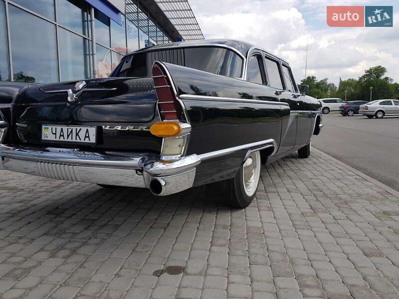 Седан ГАЗ 13 Чайка 1972 в Днепре
