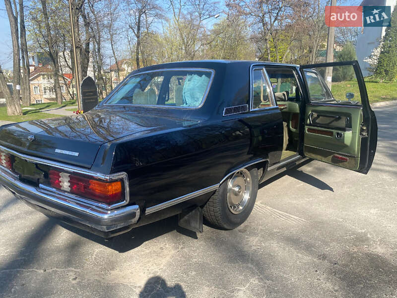 Лимузин ГАЗ 14 Чайка 1982 в Киеве