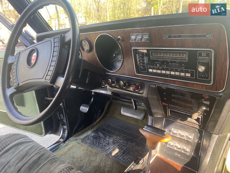 Лимузин ГАЗ 14 Чайка 1982 в Киеве