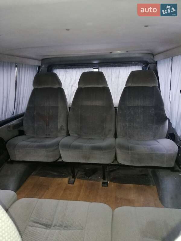Минивэн ГАЗ 2217 Баргузин 2003 в Кривом Роге