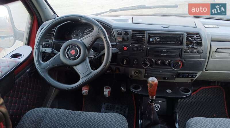 Мінівен ГАЗ 2217 Баргузин 2003 в Кропивницькому