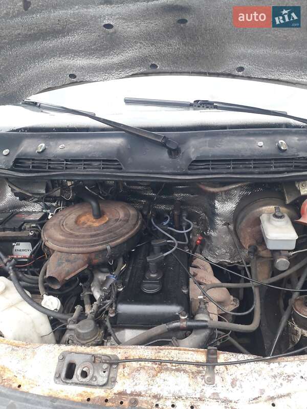 Мінівен ГАЗ 2217 Баргузин 2001 в Хмельницькому