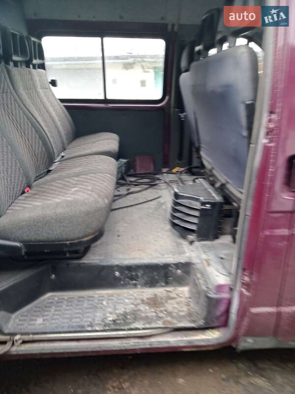 Минивэн ГАЗ 2217 Баргузин 2004 в Бориславе