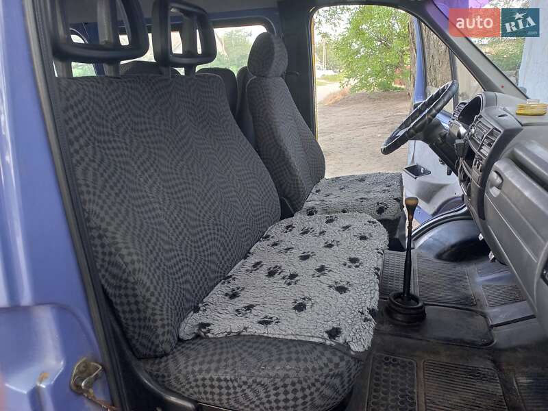 Мінівен ГАЗ 2217 Соболь 2003 в Новій Одесі