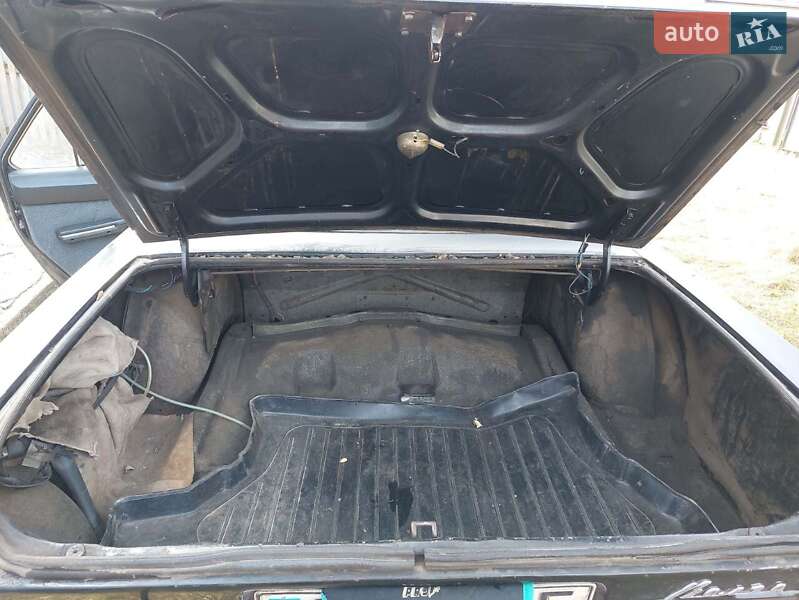 Седан ГАЗ 24-10 Волга 1986 в Новоархангельську