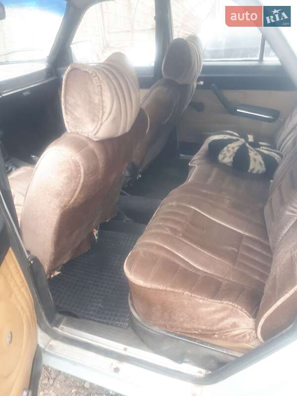 Седан ГАЗ 24-10 Волга 1990 в Харькове